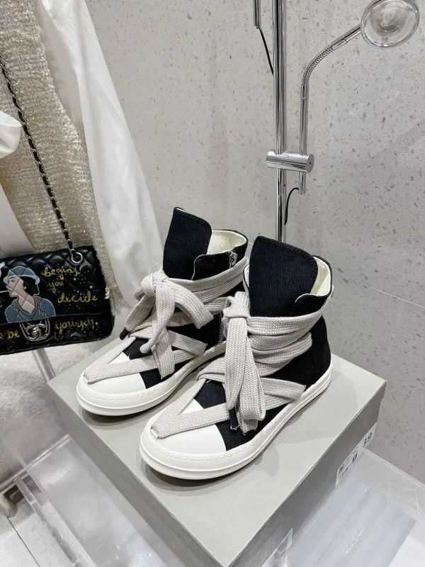 Rick Owens 24ss High-Top Lace-Up Ankle Boots image 1