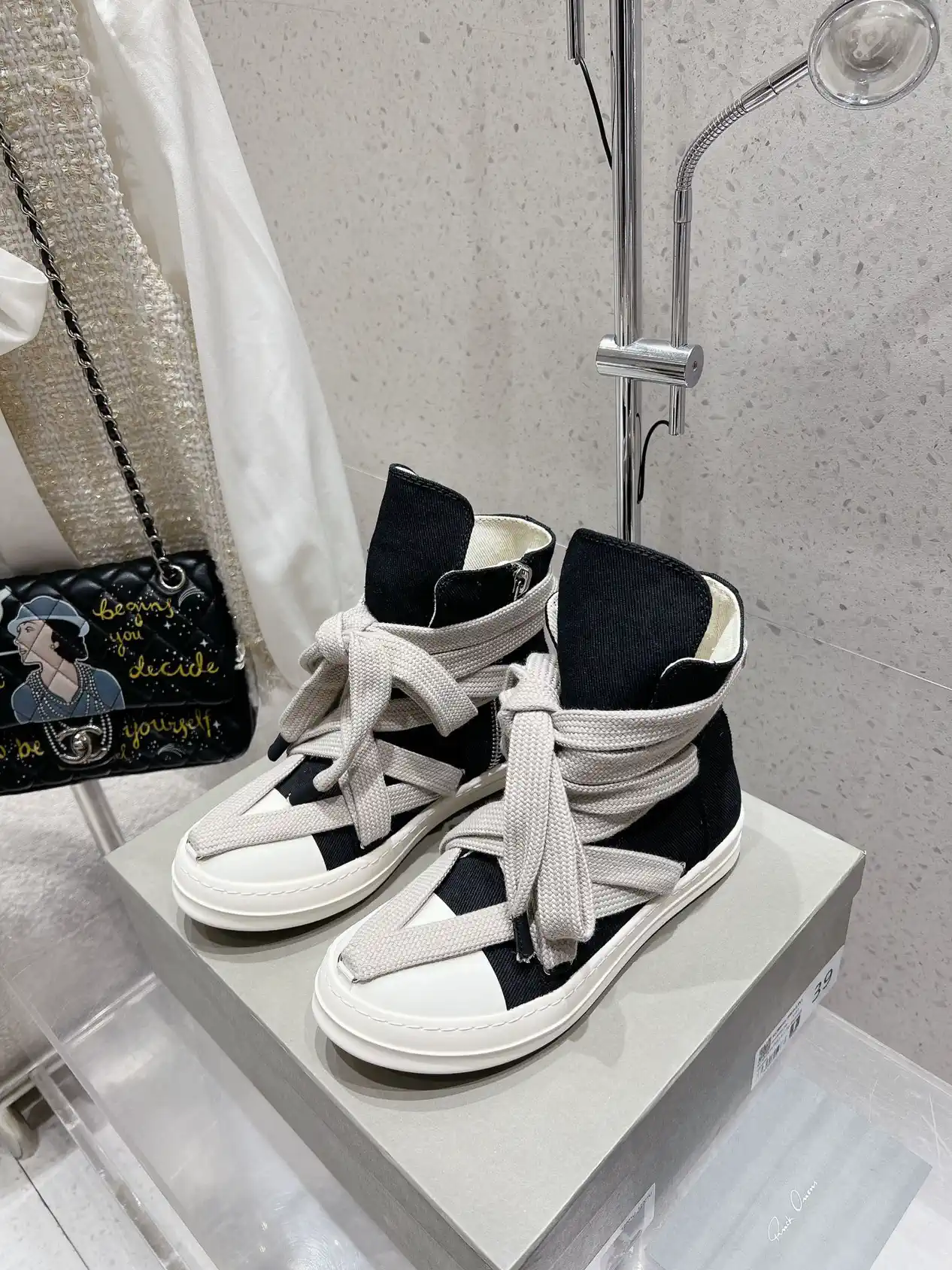 Rick Owens 24ss High-Top Lace-Up Ankle Boots image 1