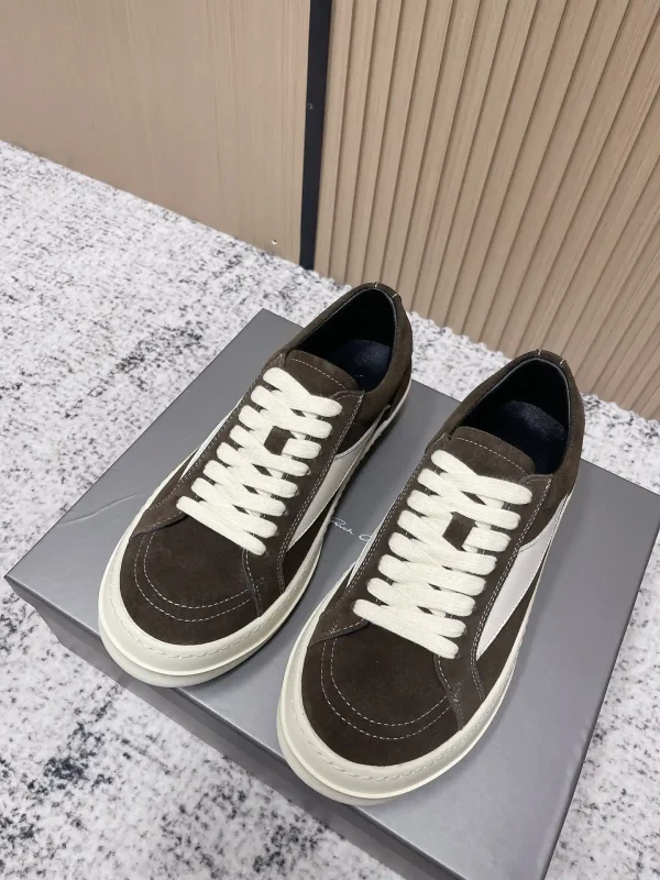 Men's 2025 New Casual Sneakers Dark Style High Street Footwear image 1