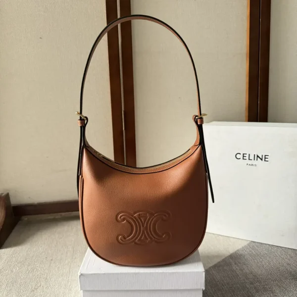 CELINE HELOÏSE TRIOMPHE Small Soft Leather Shoulder Bag image 1