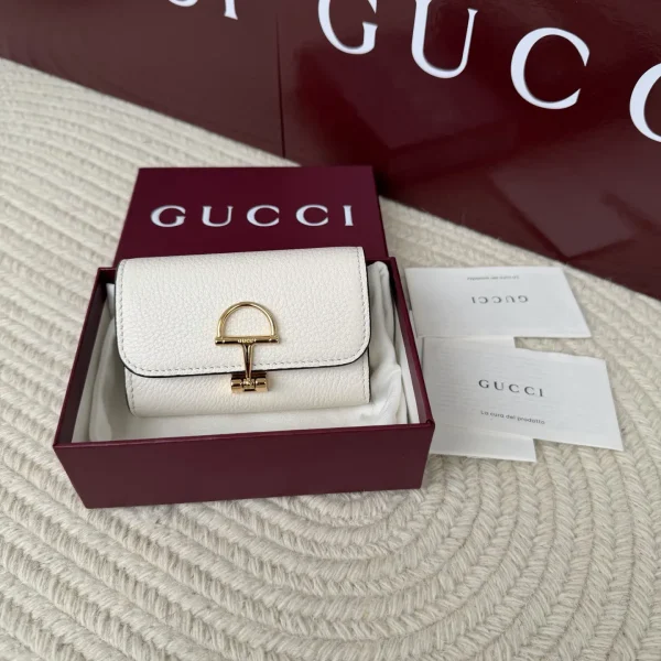 Gucci White Leather Wallet image 1