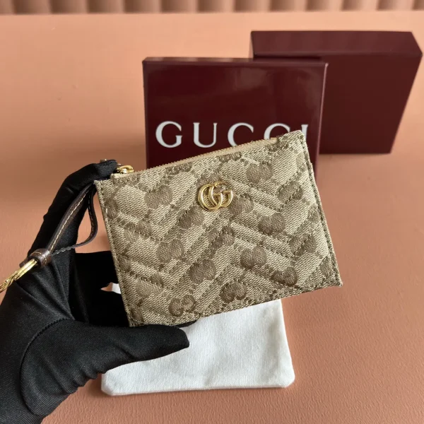 Gucci GG Quilted Canvas Zip Key Case image 1