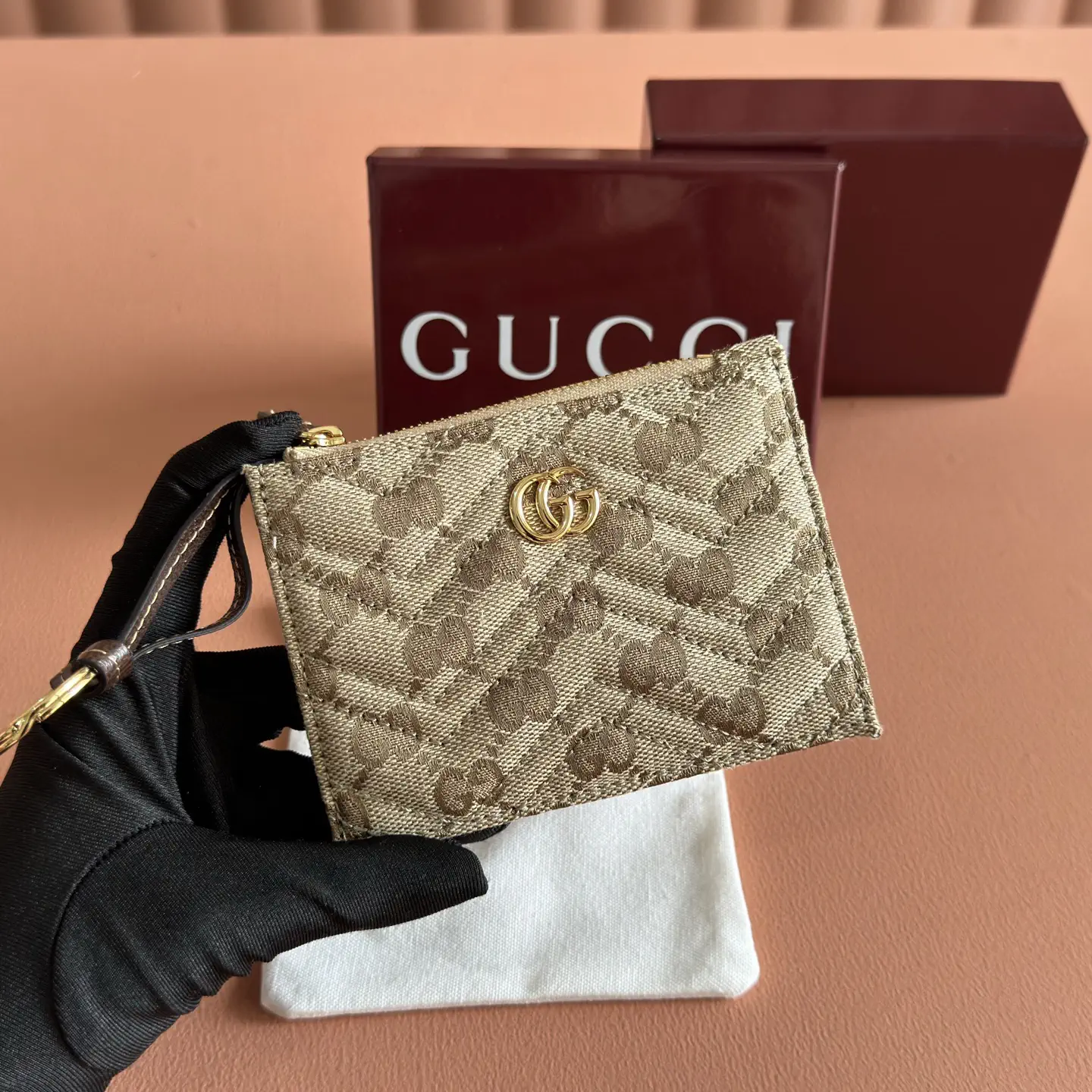 Gucci GG Quilted Canvas Zip Key Case image 1