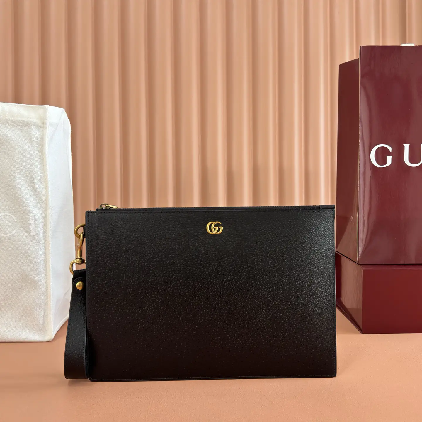 Gucci GG Logo Leather Clutch image 1
