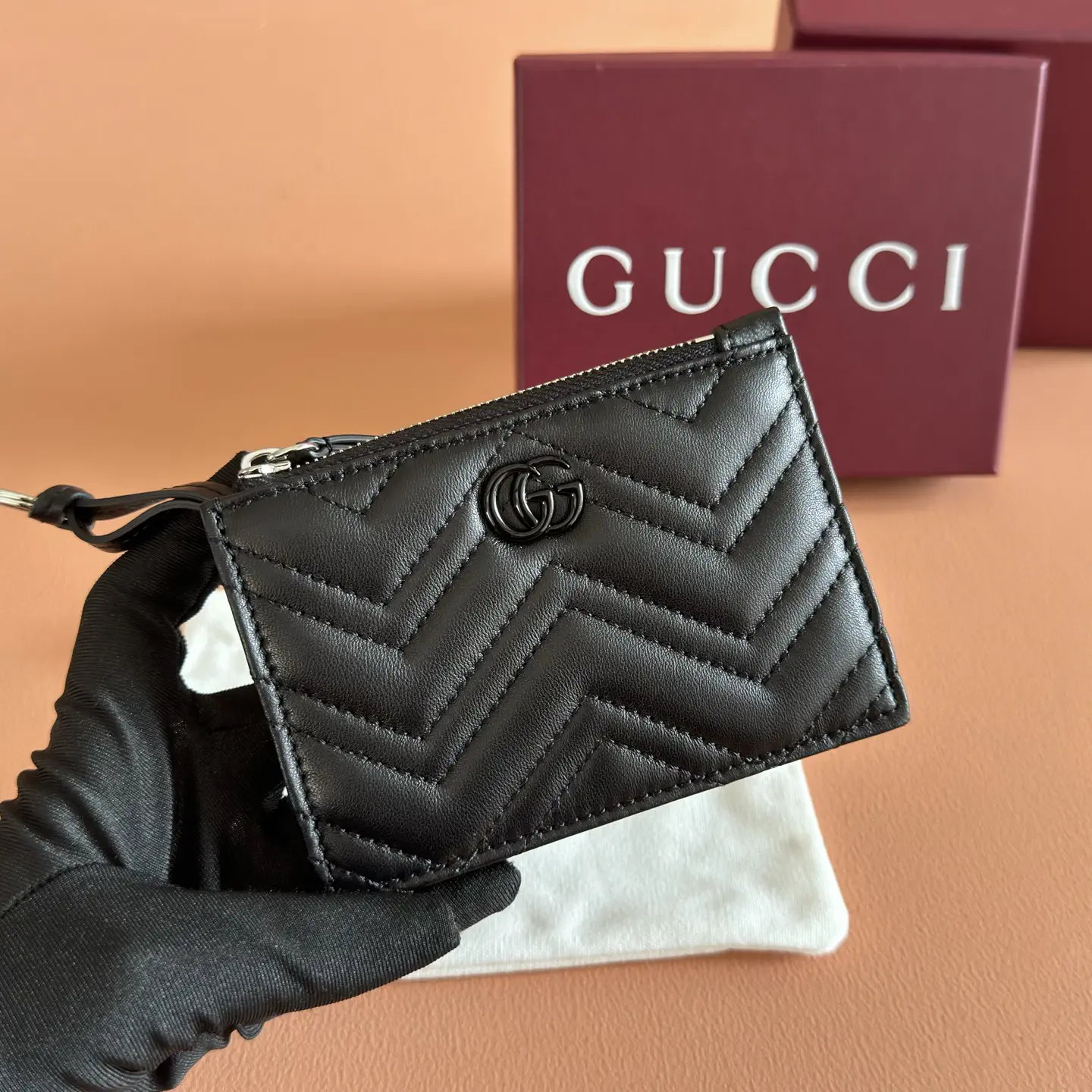 Gucci Marmont Quilted Zip Key Case image 1