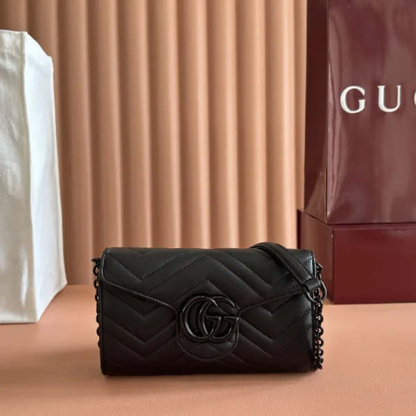 Gucci Marmont Quilted Chain Wallet image 1