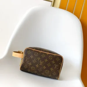 Louis Vuitton Monogram Canvas Toiletry Bag image 1