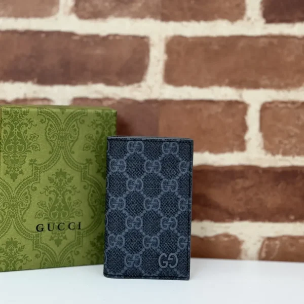 Gucci Monogram Card Holder image 1
