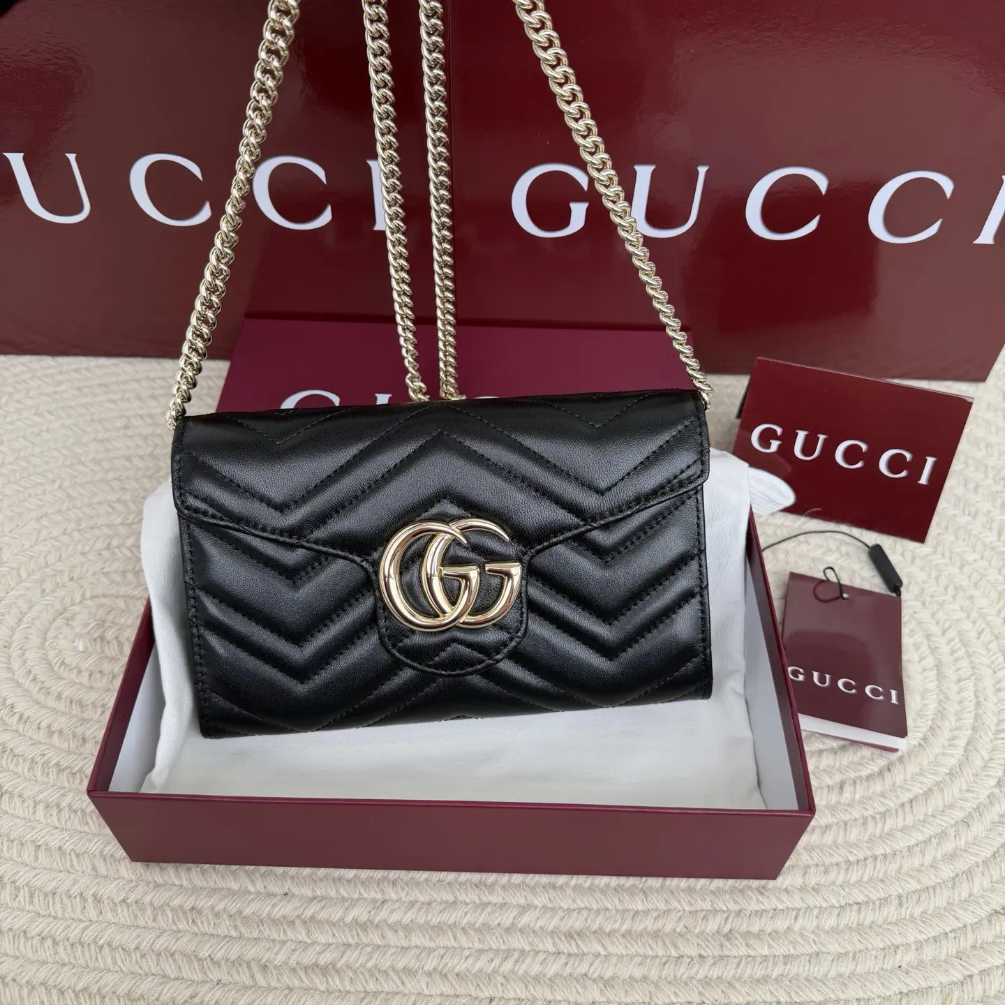 Gucci Black Quilted Chain Shoulder Bag image 1