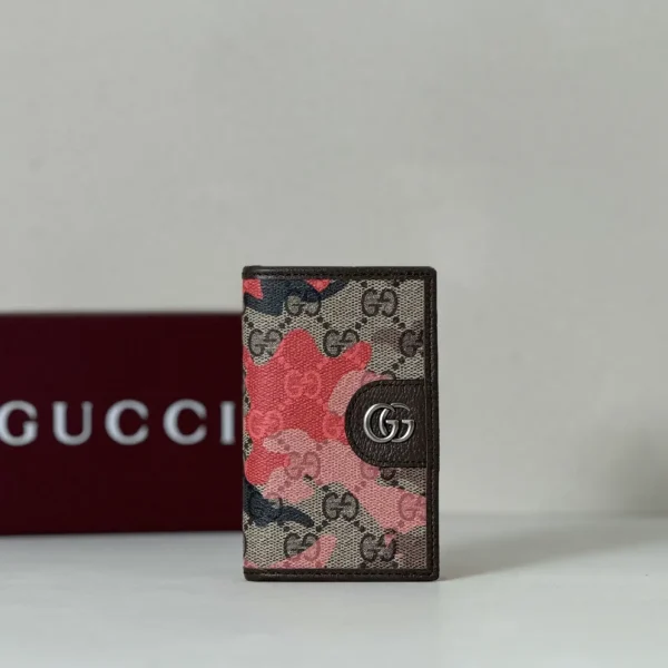 Gucci Pink Camo GG Monogram Card Holder image 1