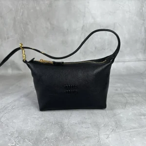Miu Miu Black Leather Shoulder Bag image 1