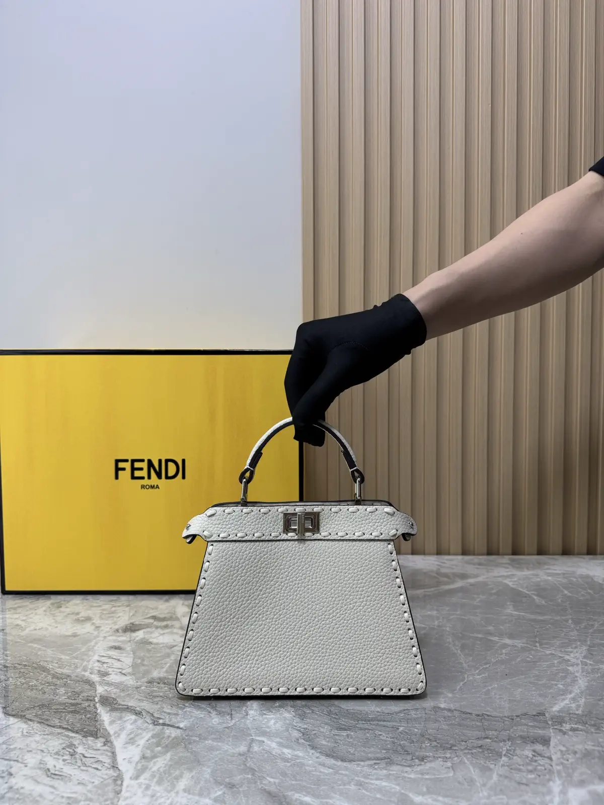 FENDI Peekaboo Style Top Handle Bag image 1