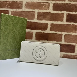Gucci White Quilted Zip Around Wallet image 1