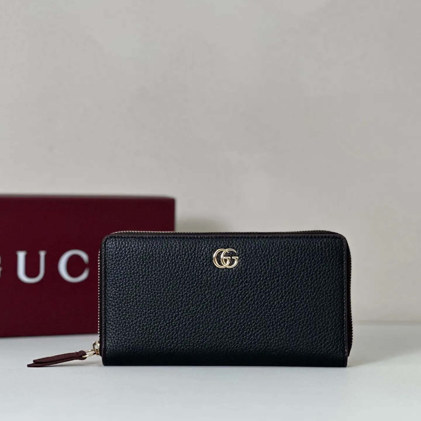 Gucci Black Pebbled GG Logo Zip Around Wallet image 1