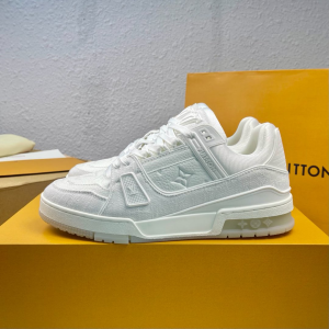 Trainer Series Low-Top Fashion Board Shoes Sneakers image 1