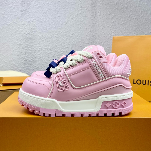 Unisex Low-Top Chunky Leather Trainer Sneakers image 1