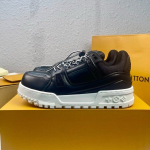 P370 Runway Style Puffy Trainer Low-Top Sneakers image 1