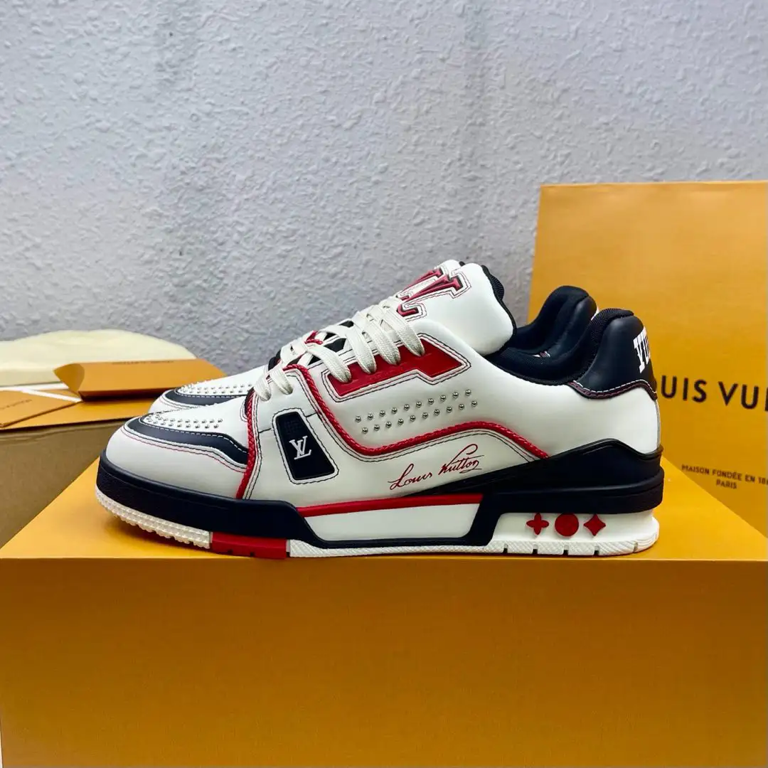 Trainer Series Low-Top Fashion Sneakers image 1