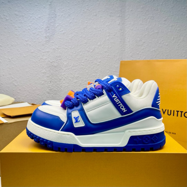 Runway Chunky Trainer Low-Top Unisex Sports Shoes image 1