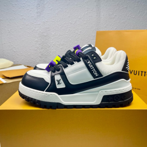 P370 Runway Puff Trainer Chunky Low-Top Sneakers image 1