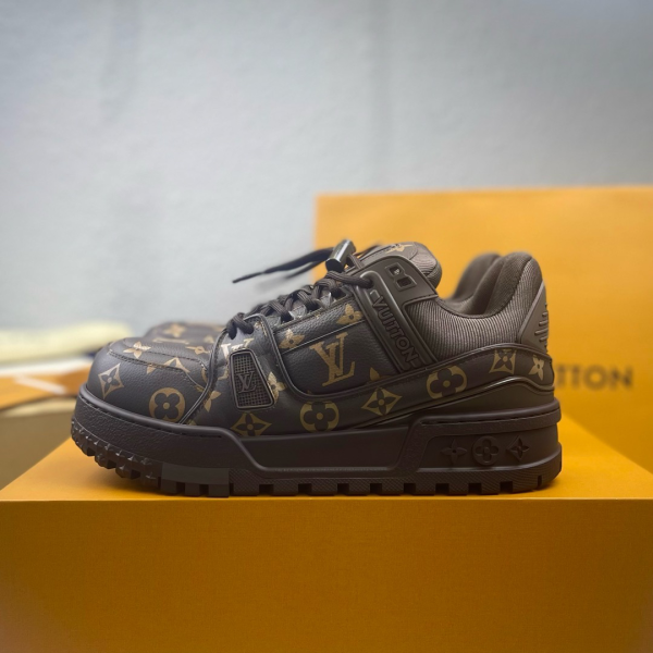 Runway Chunky Trainer Low-Top Casual Sports Shoes image 1
