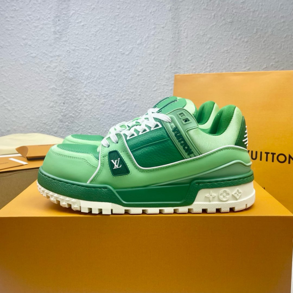 Runway Chunky Trainer Low-Top Unisex Sports Shoes image 1