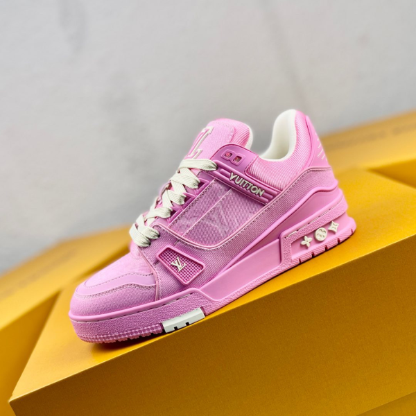Trainer Series Low-Top Sneakers image 1