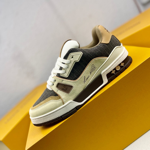 Trainer Series Low-Top Fashion Sneakers image 1