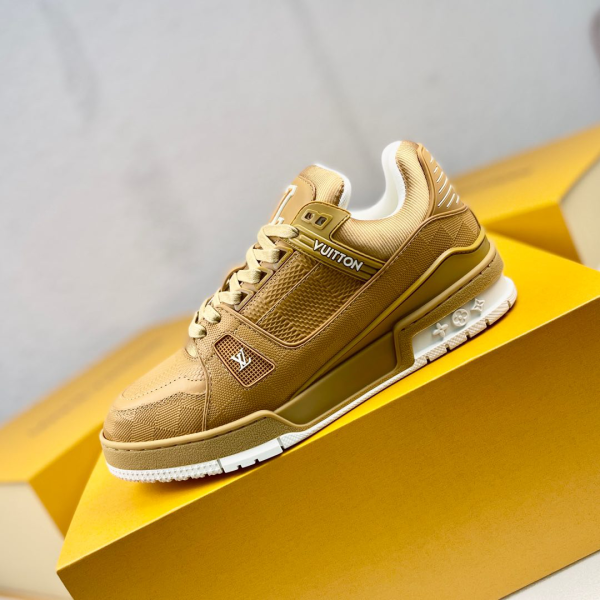 P320 Trainer Series Low-Top Fashion Sneakers image 1