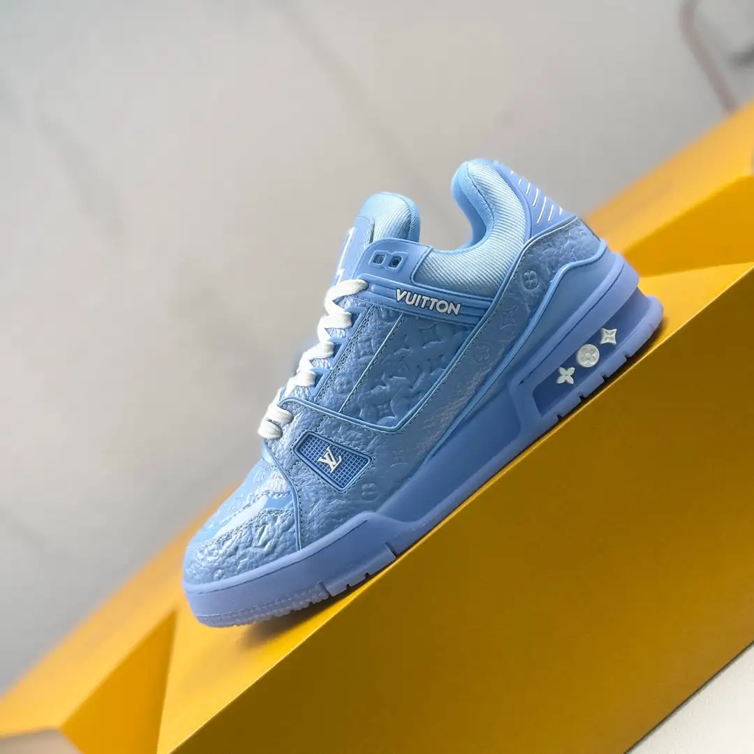 Trainer Series Low-Top Shoes image 1