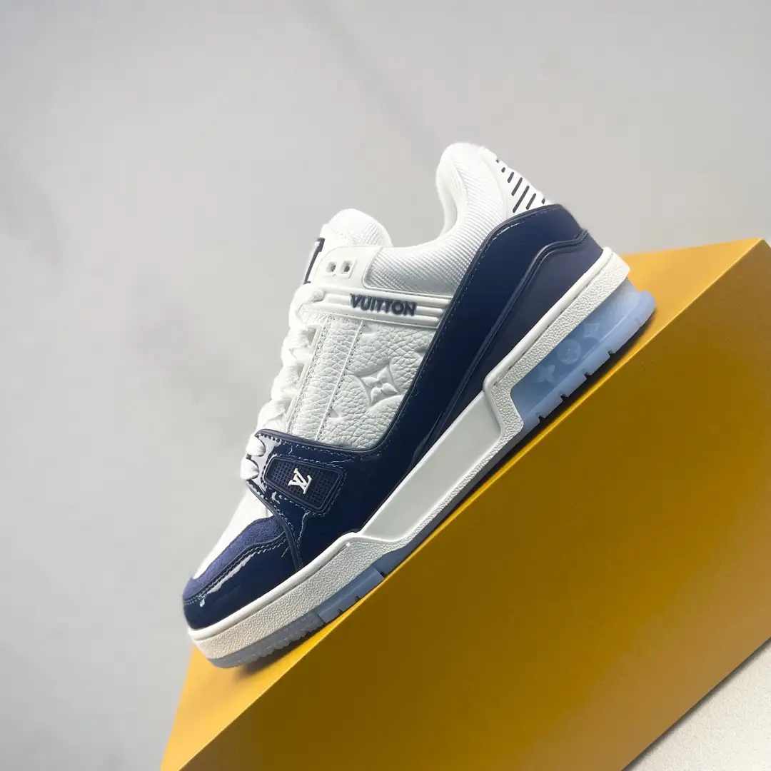 Louis Vuitton Trainer Low-Top Lace-Up Flat Skate Shoes Limited Edition image 1