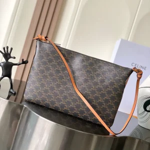CELINE Triomphe Print Duo Zipped Shoulder Bag image 1