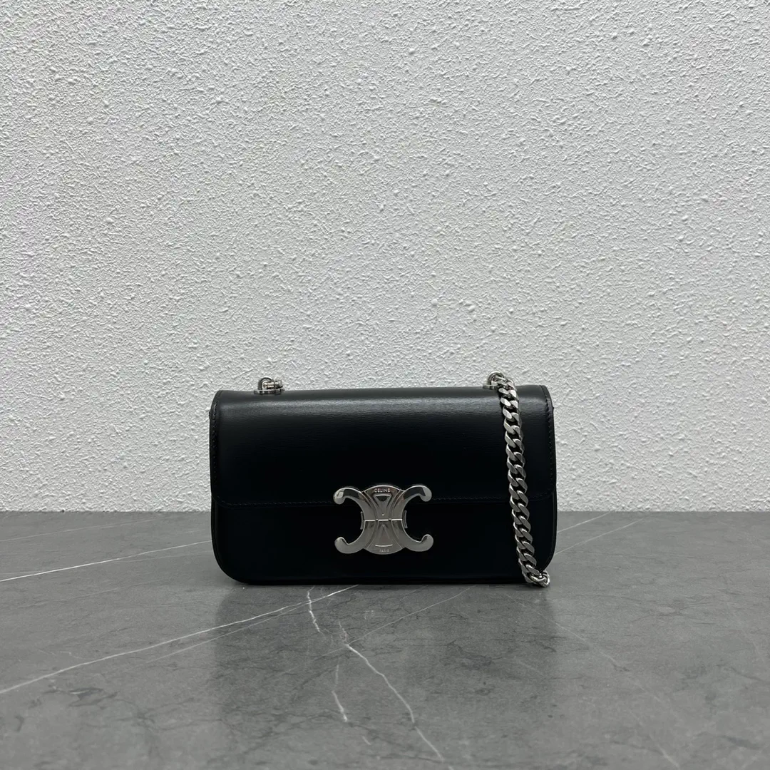 CELINE Black Short Chain Shoulder Bag image 1