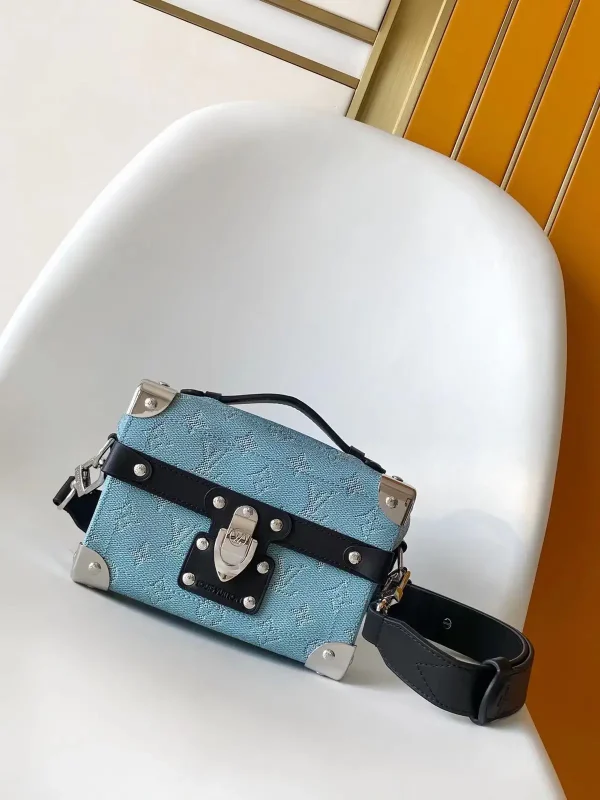 Louis Vuitton Soul Trunk Monogram Canvas Crossbody Bag image 1