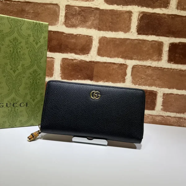 Gucci Black Zip Around Wallet with Bamboo Pull image 1
