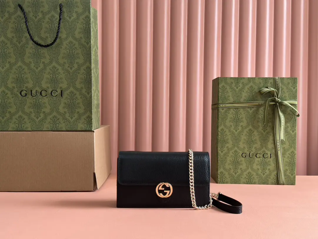 Gucci Black Chain Crossbody Bag image 1