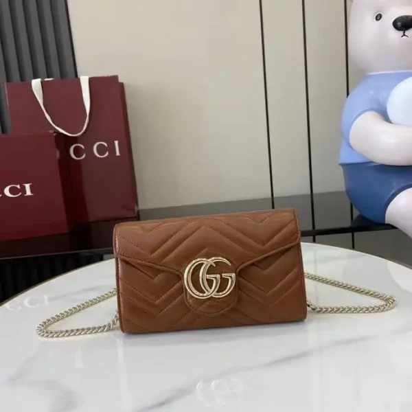 Gucci Marmont Quilted Chain Wallet image 1