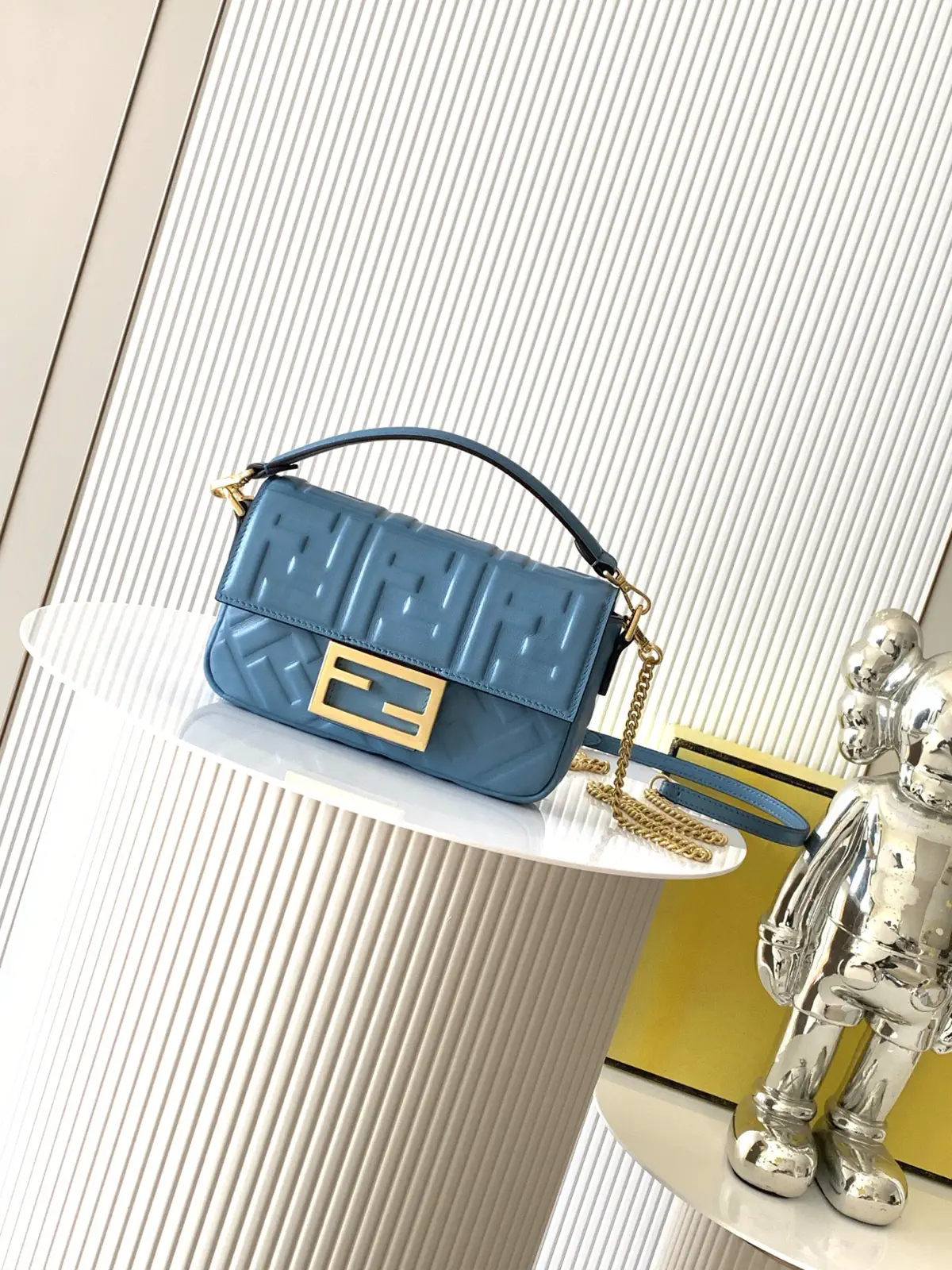FENDI Baguette Crossbody Bag image 1