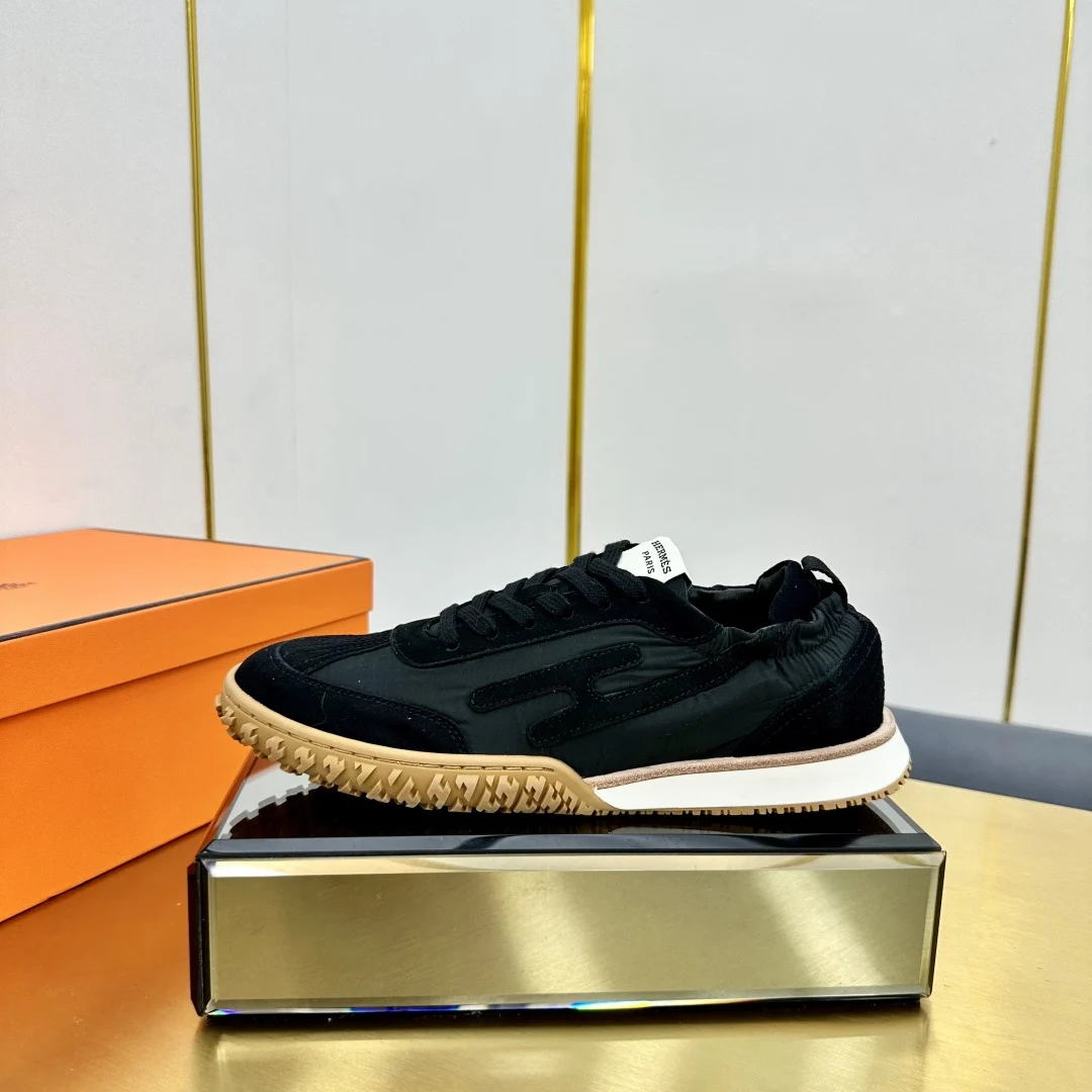 Hermes Deep Series Couple White Casual Skate Shoes image 1