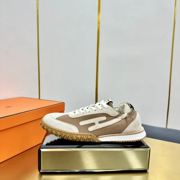 Hermes Deep Series Couple White Casual Skate Shoes image 1