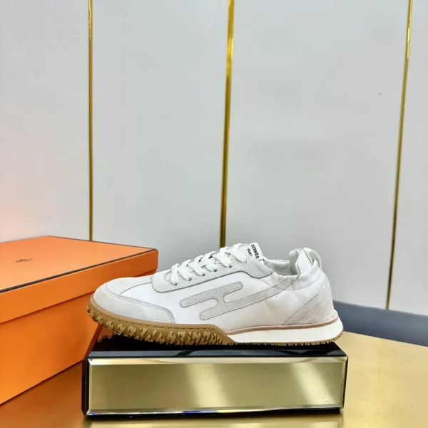 Hermes Deep Series Couple White Casual Skate Shoes image 1