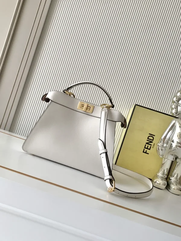 FENDI Peekaboo ISeeU Top Handle Bag image 1