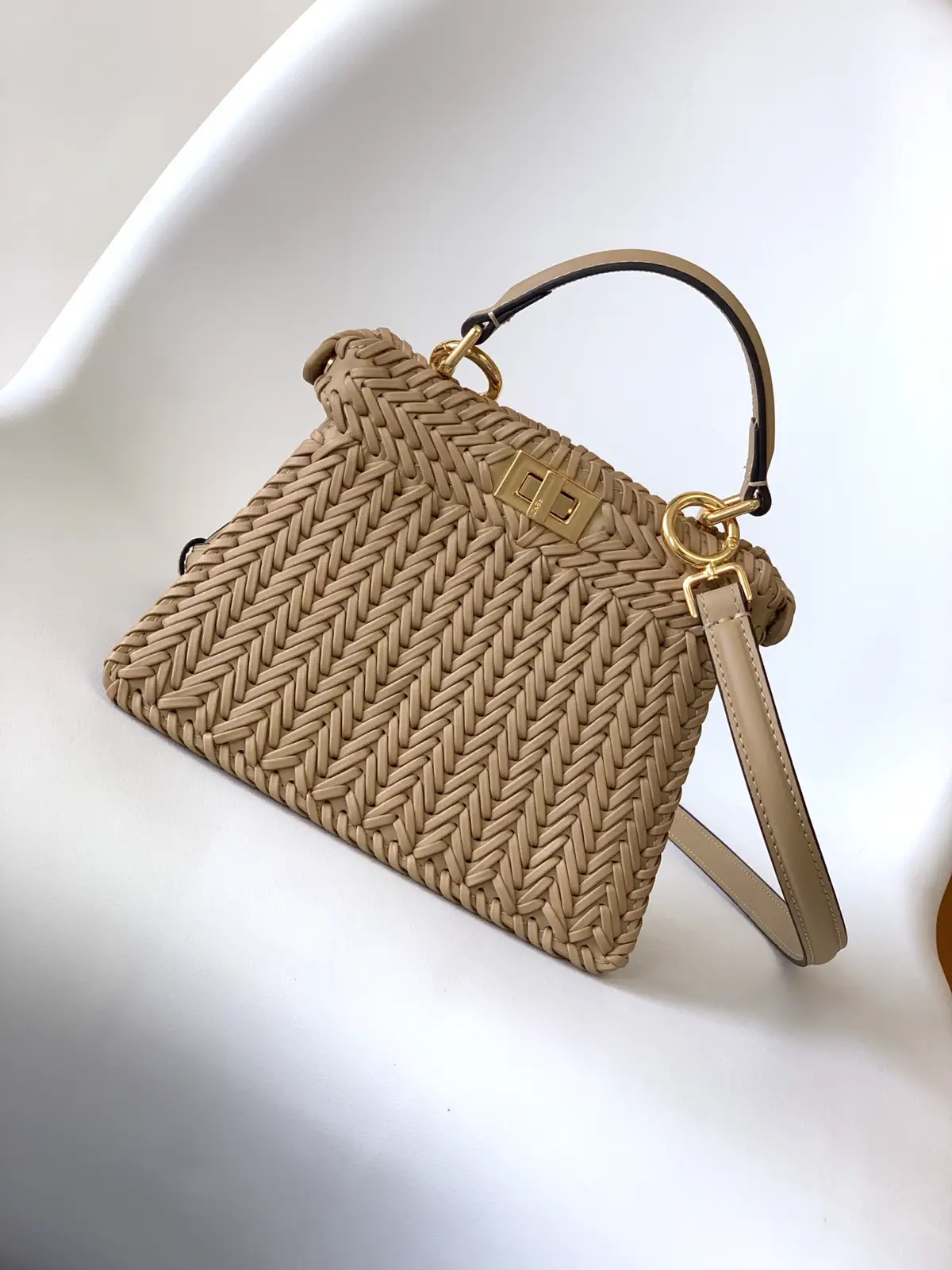 FENDI Peekaboo ISeeU Mini Woven Top Handle Bag image 1