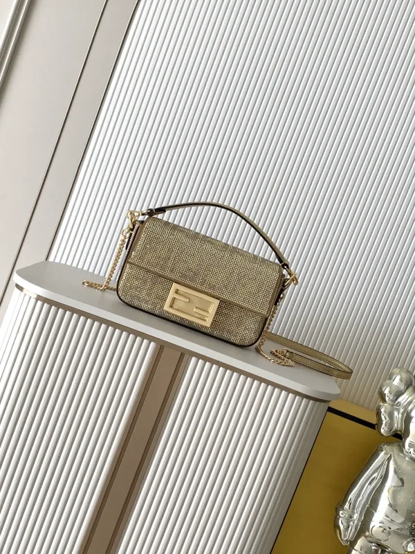 FENDI Baguette Shoulder Bag image 1