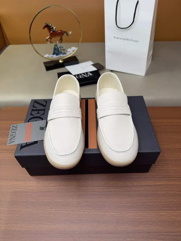 Men's Casual Loafer Shoes image 1
