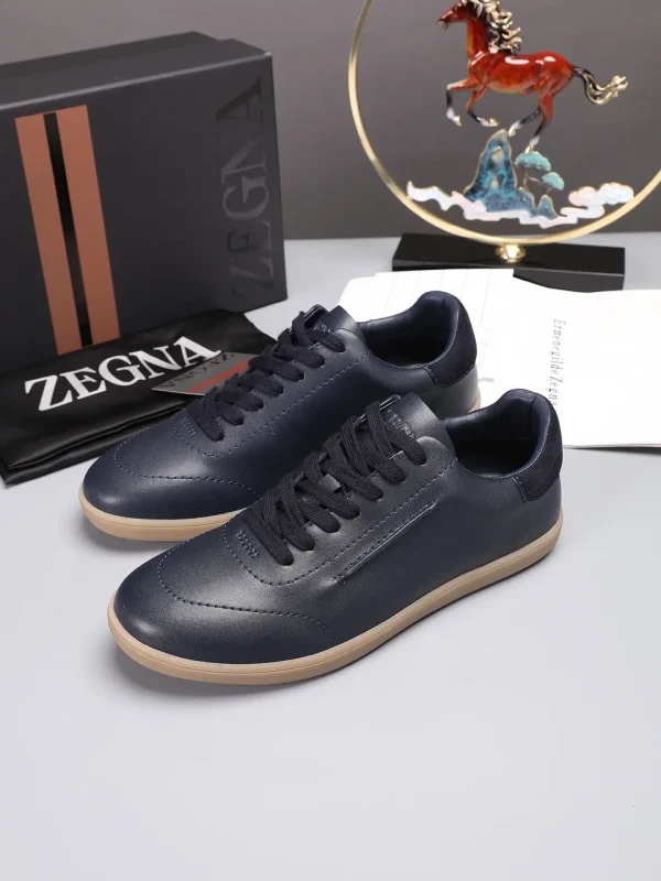 Men's Leather Casual Shoes image 1