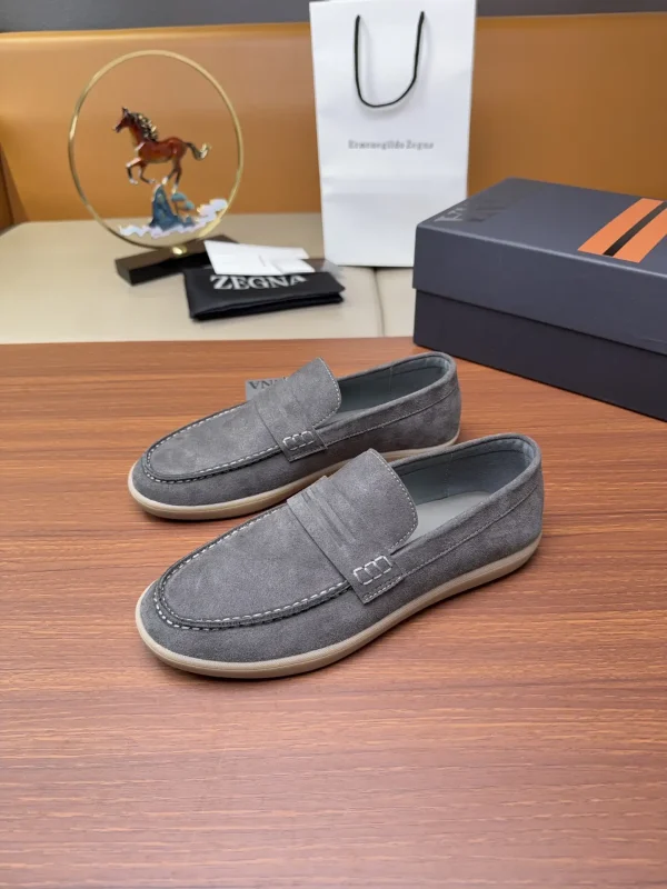 Men's Casual Loafer Shoes image 1