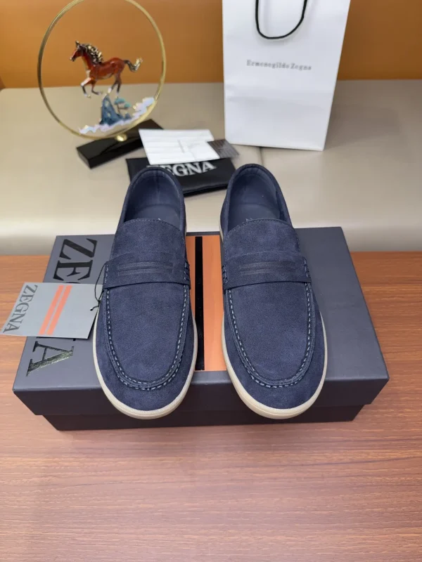 Men's Casual Loafer Shoes image 1