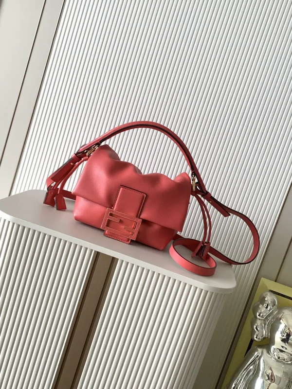 FENDI Leather Shoulder Bag image 1