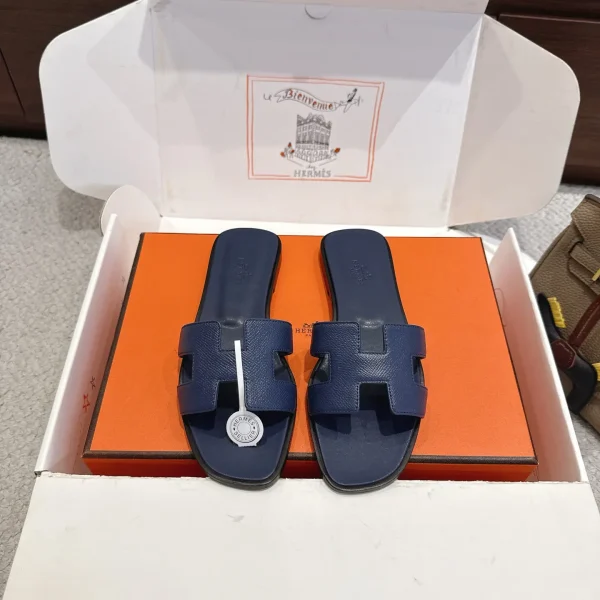 HOran Series Fashionable Shoes image 1